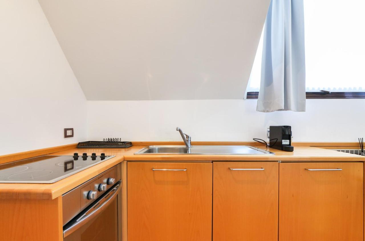 Duomo Luxury Apartment VIII Milan Exterior photo